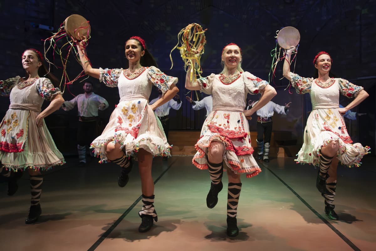 Hodjapasha Rhythm of the Dance Show