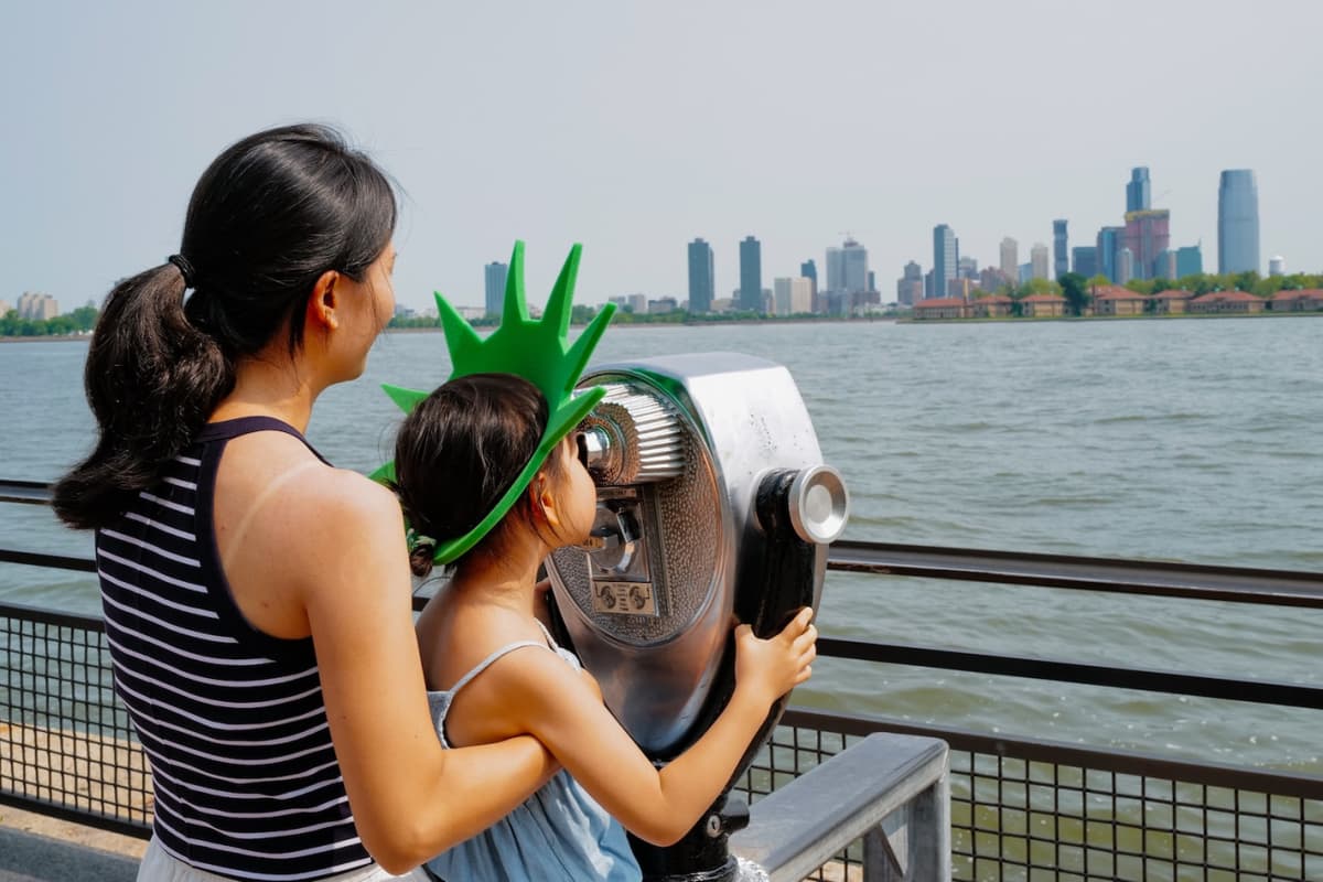 Official Statue of Liberty & Ellis Island Admission Ticket + Roundtrip Ferry by Statue City Cruises
