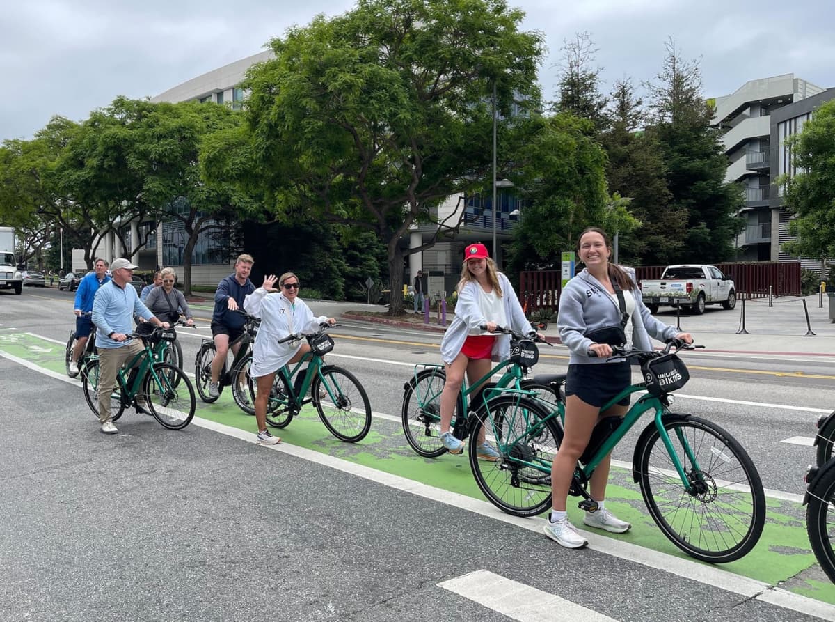 Los Angeles Bike Rental in Santa Monica Beach