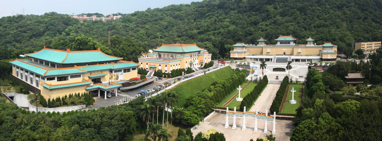COMBO: National Palace Museum + Taipei 101 Observatory Ticket