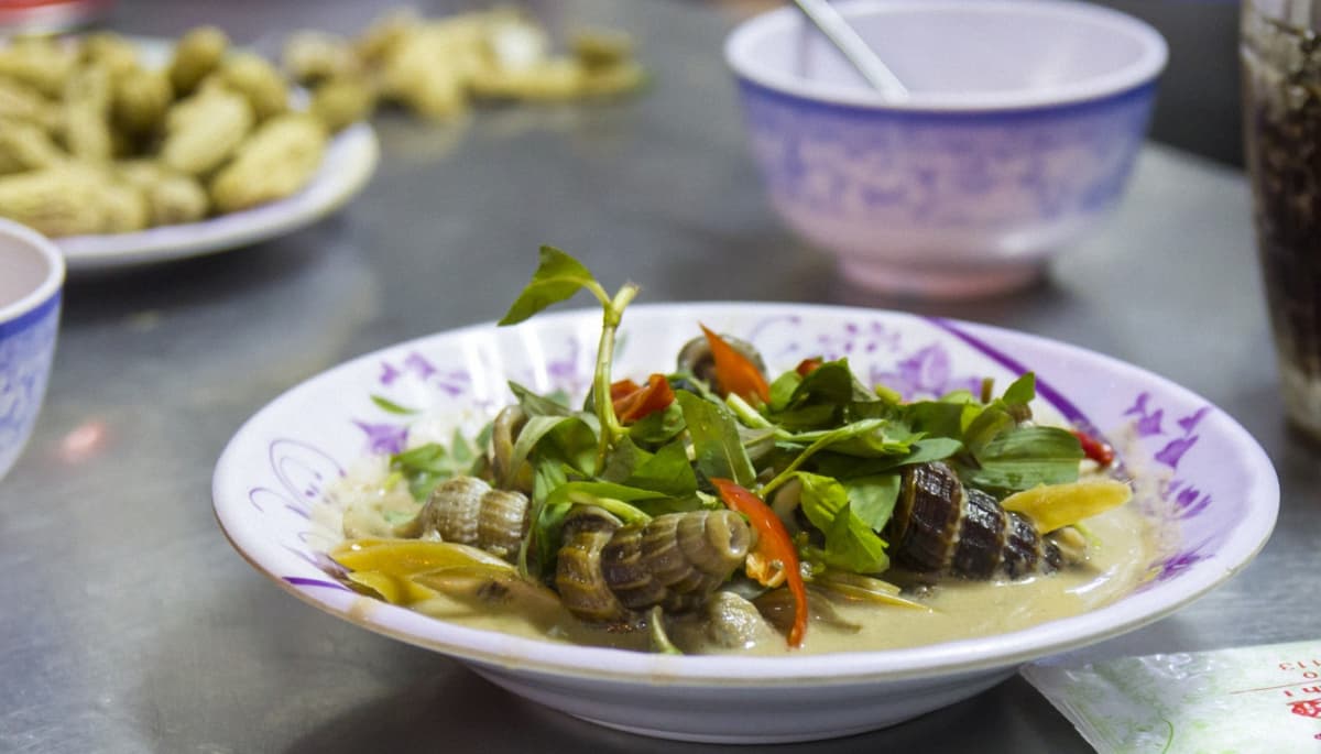 Ho Chi Minh City Food Tour by Motorbike