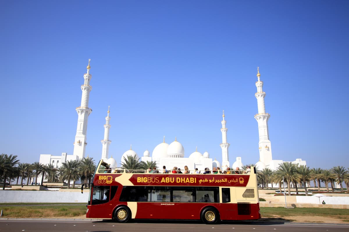 COMBO: Louvre Abu Dhabi Ticket + Big Bus Abu Dhabi Hop-on Hop-off Bus Tour