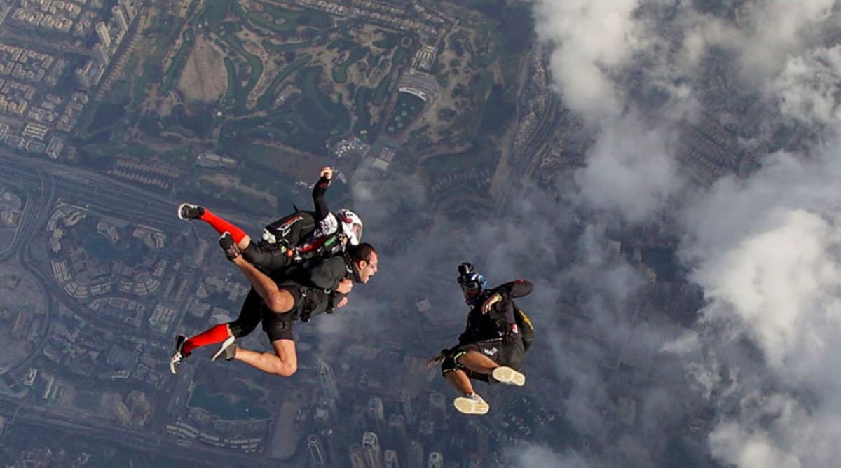 Skydive Dubai Tandem Skydiving Experience