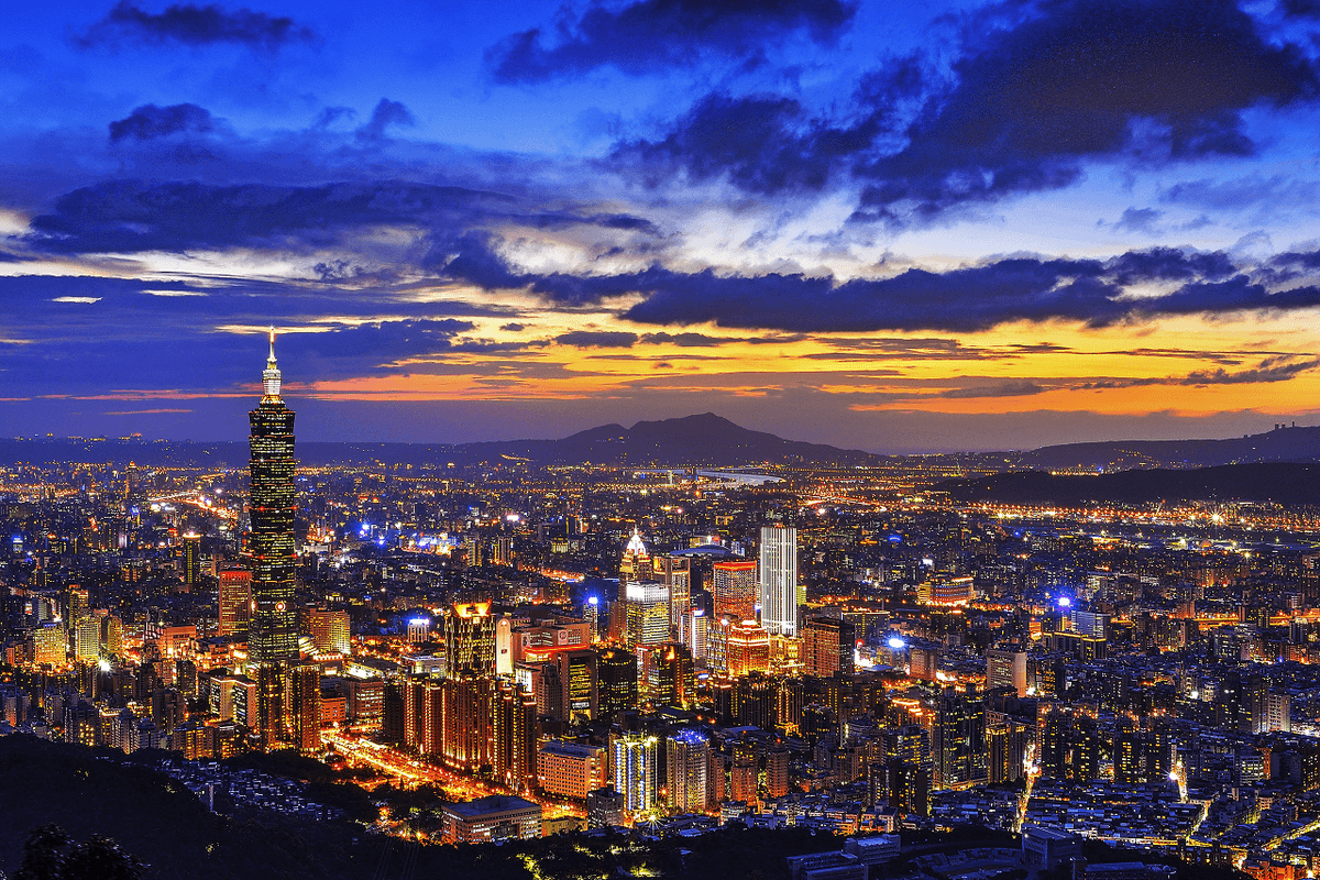 COMBO: Taipei 101 Observatory + Yehliu Geopark