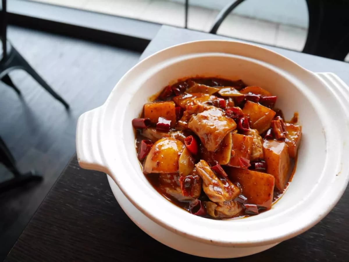 KiKi Sichuan Restaurant Xinyi Branch Dining Experience