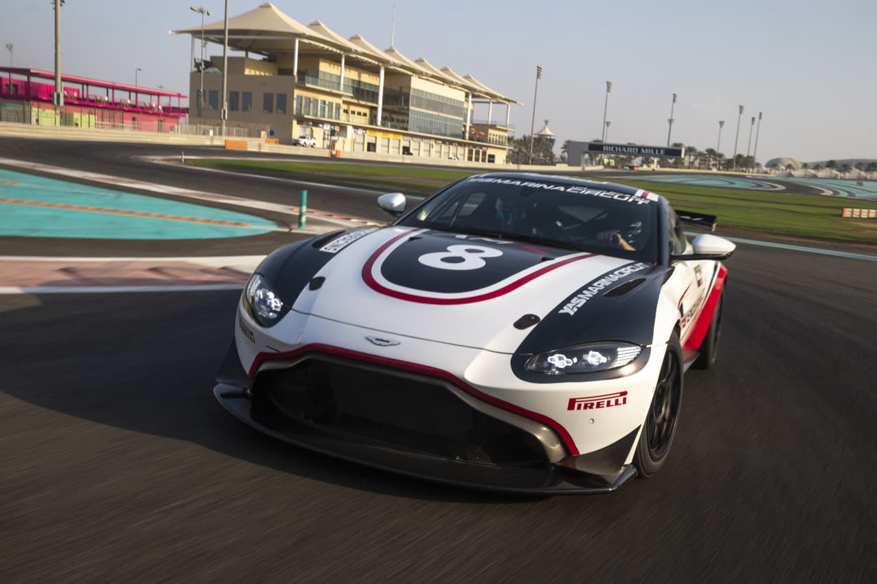 Yas Marina Circuit Aston Martin GT4 Driving Experience