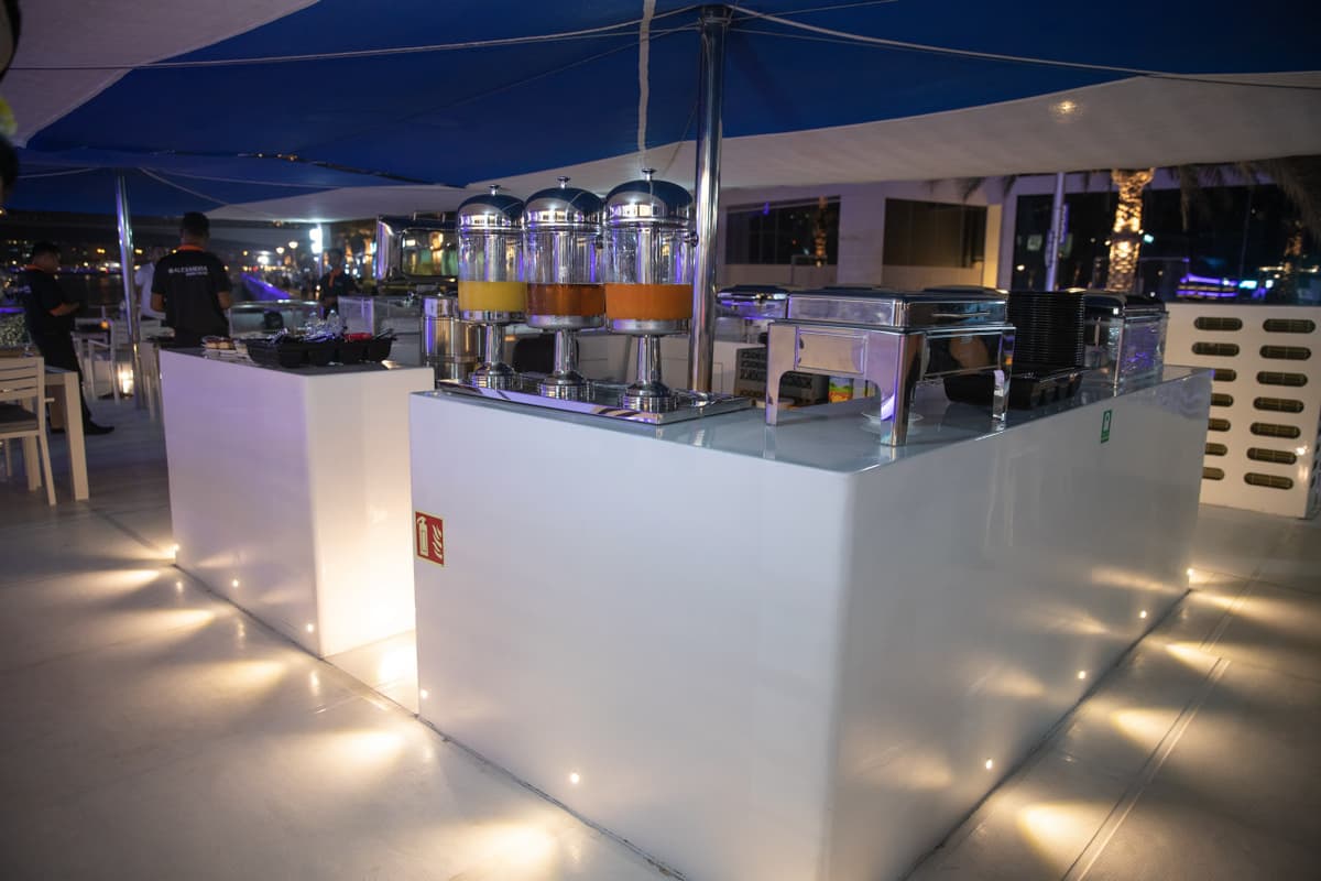 Alexandra Sea Lounge Dinner Cruise in Dubai Marina