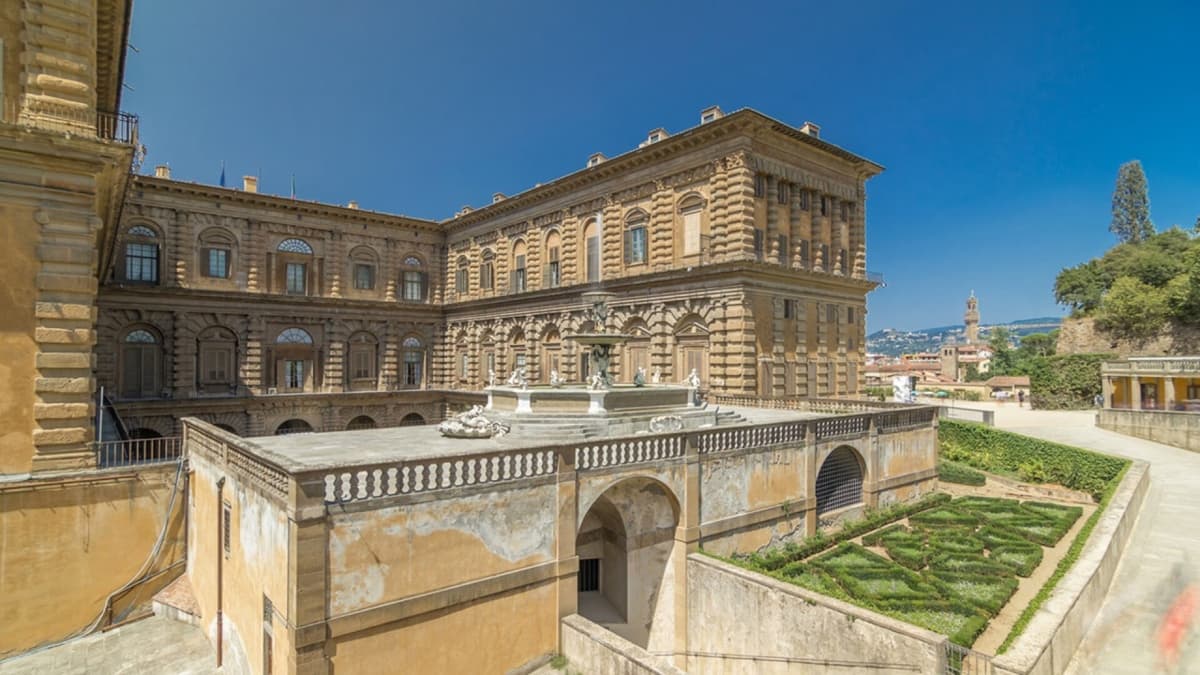 Boboli Gardens Guided Tour with English-Speaking Guide & Pitti Palace Entry