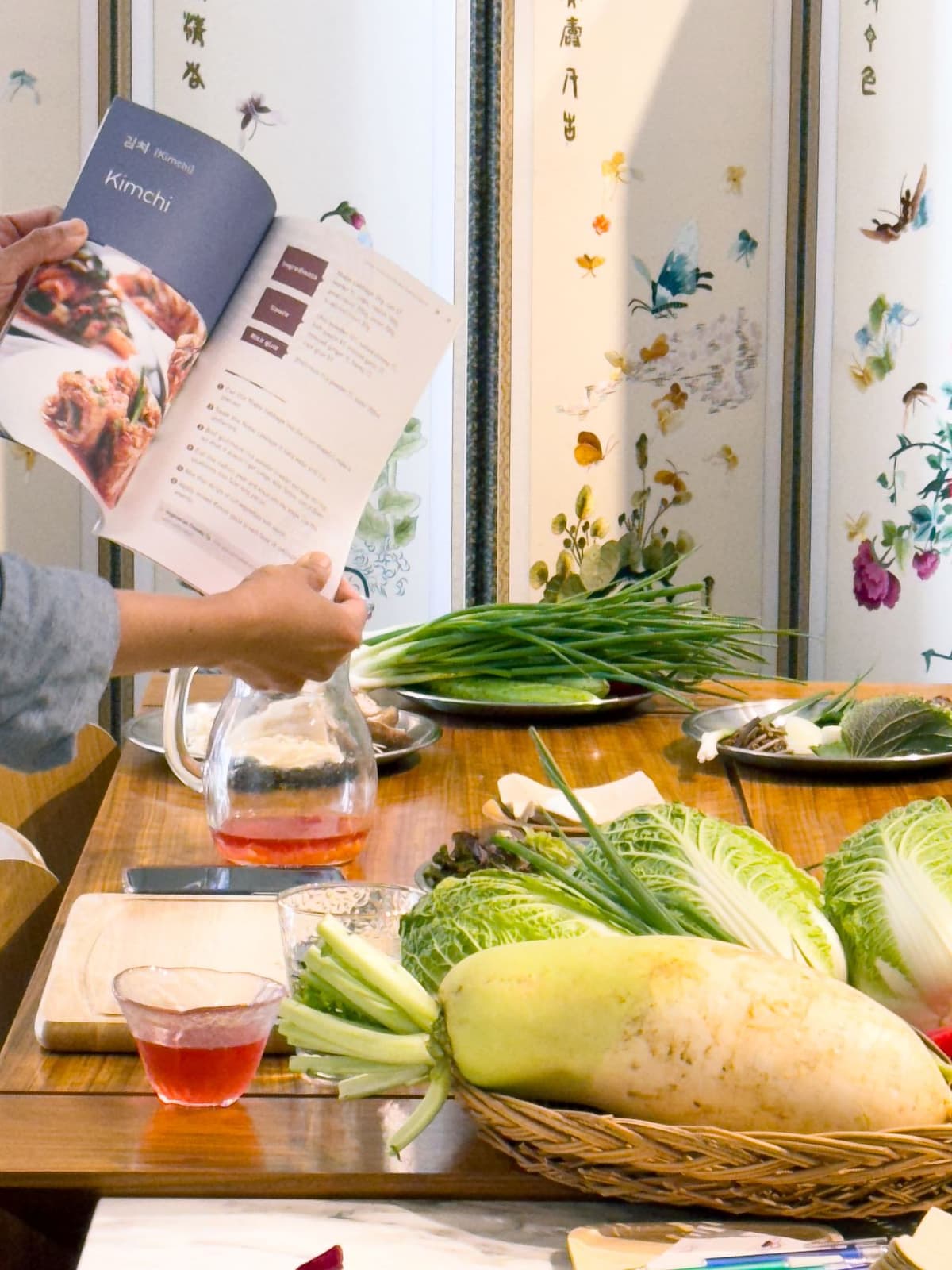 Seoul Cooking Class with Traditional Market Walking Tour