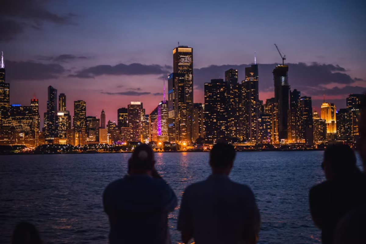 Lake Michigan and Chicago River Cruise Ticket
