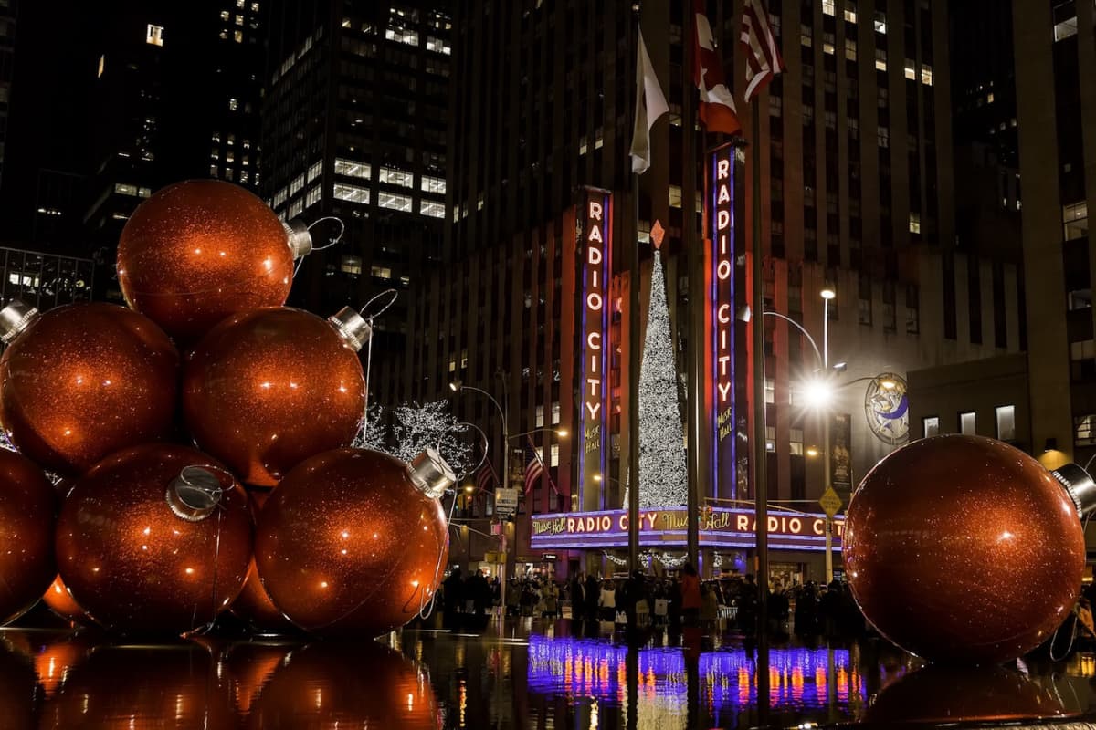 Radio City Music Hall Christmas Spectacular Show Starring the Rockettes Tickets