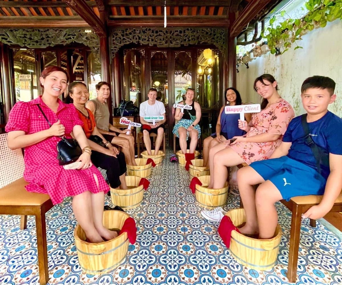 Hue City Tour with Dragon Boat Ride