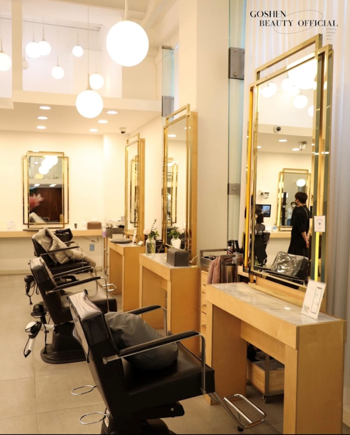 Korean Celebrity Salon Experience: Beauty Make-up and Hair Styling