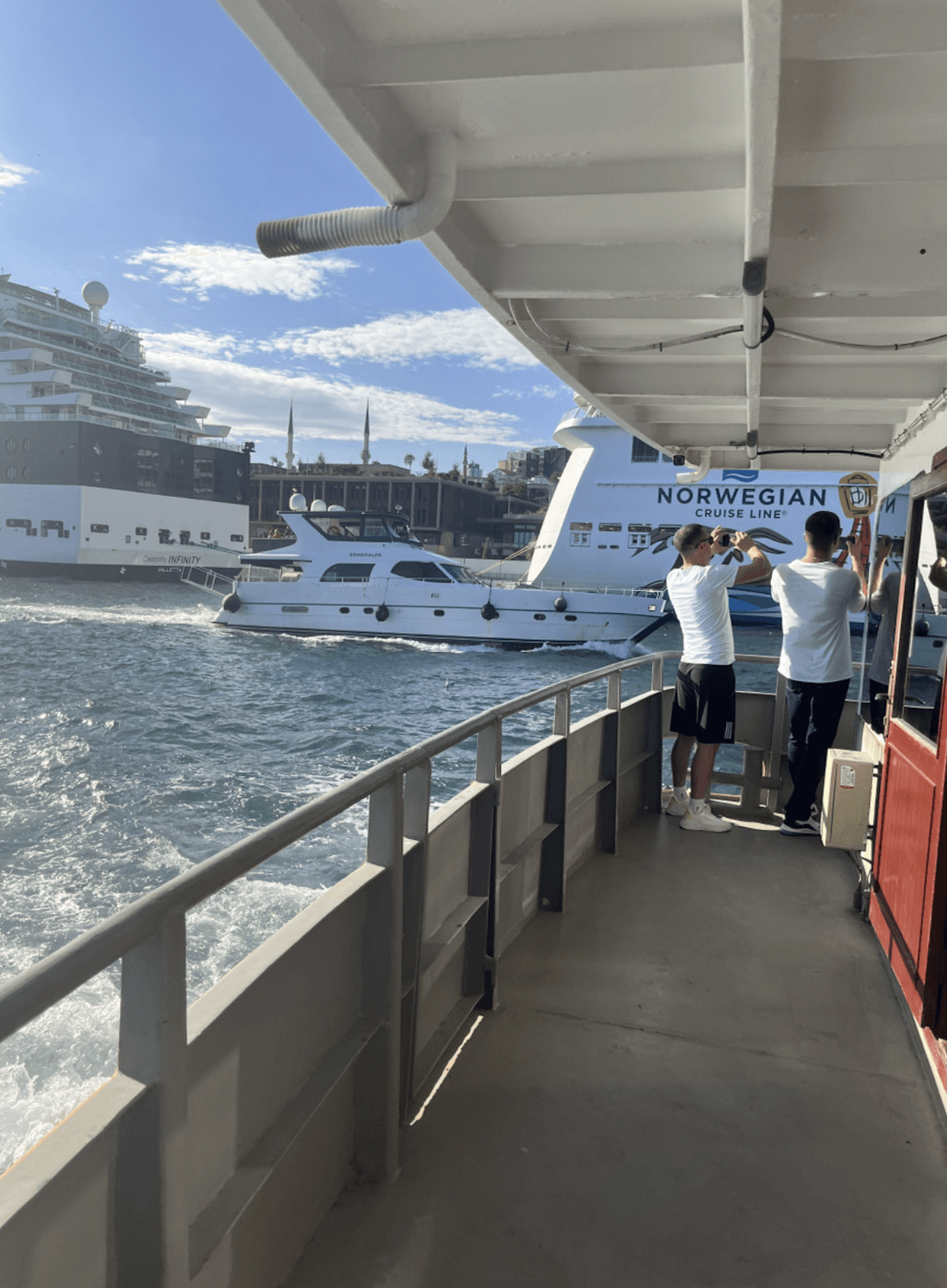 Golden Horn and Bosphorus Sightseeing Cruise with Audio Guide