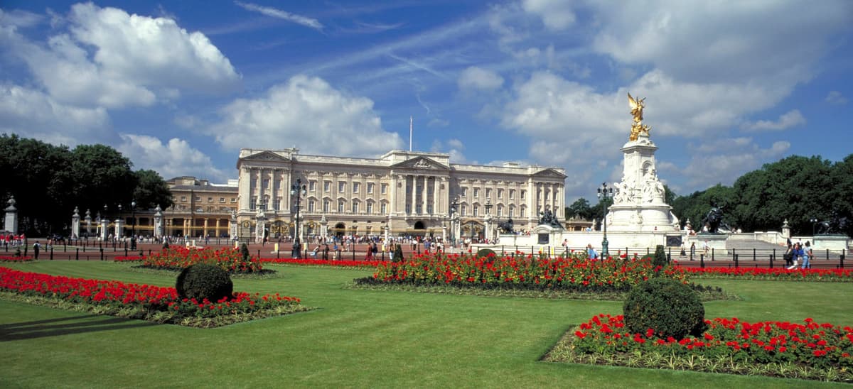 Full Day London with Changing of the Guard and Thames River Cruise