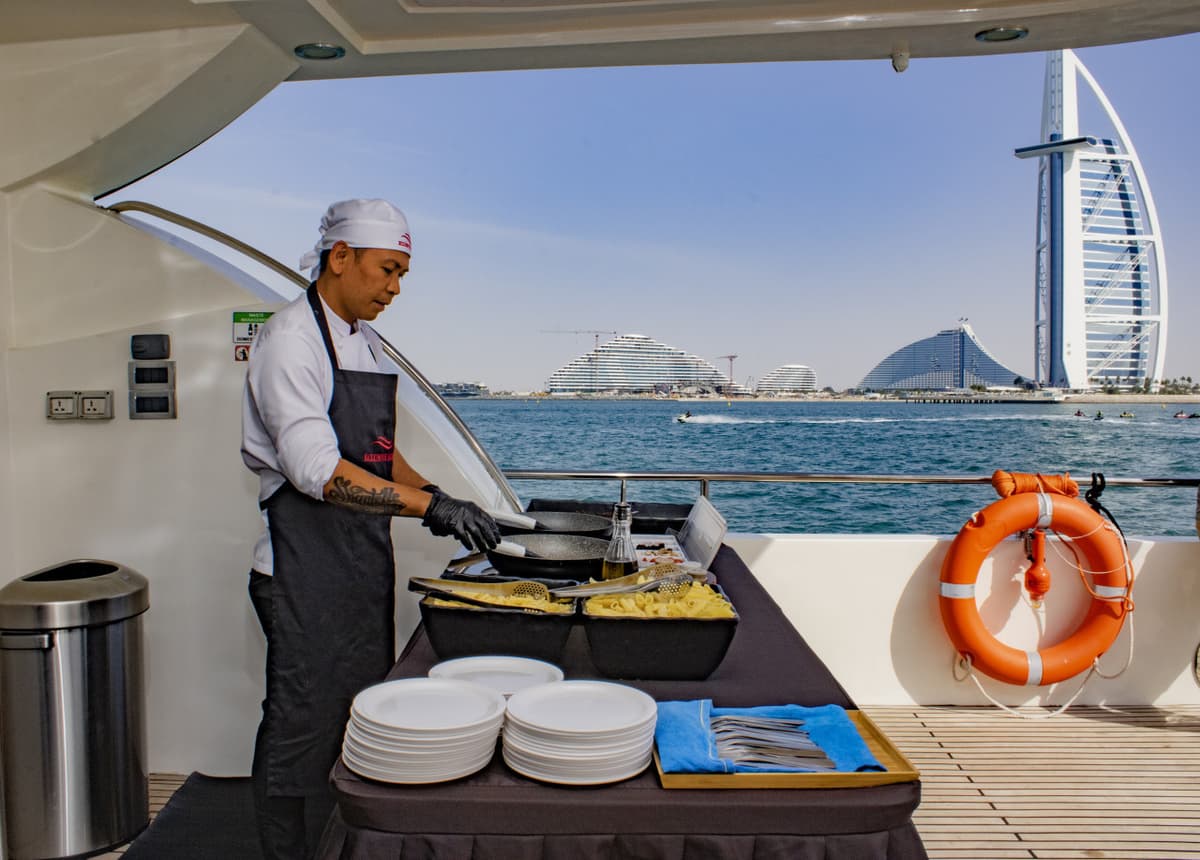 Dubai Marina Luxury Super Yacht Cruise