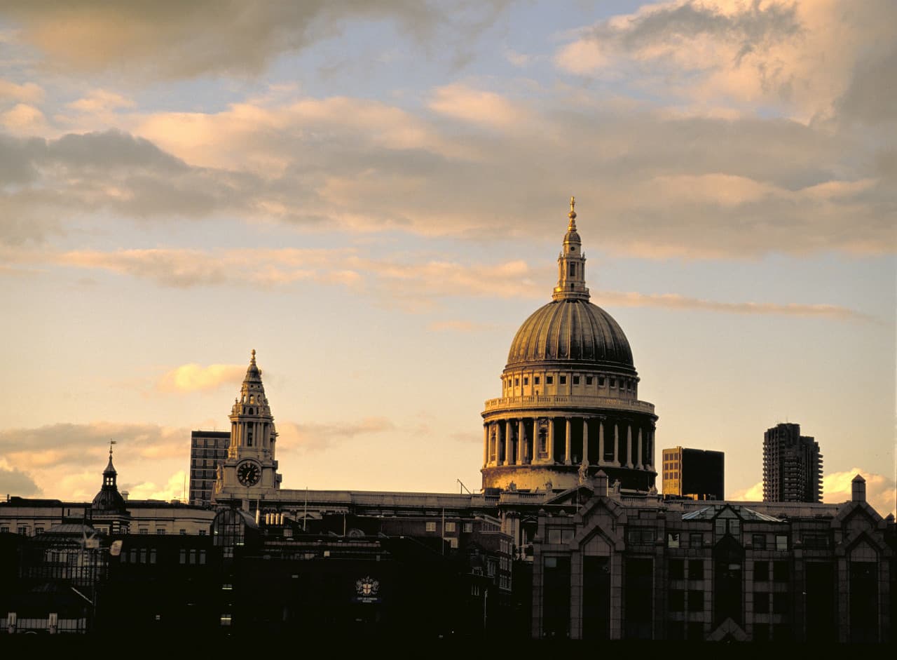 Full Day London with Changing of the Guard and Thames River Cruise