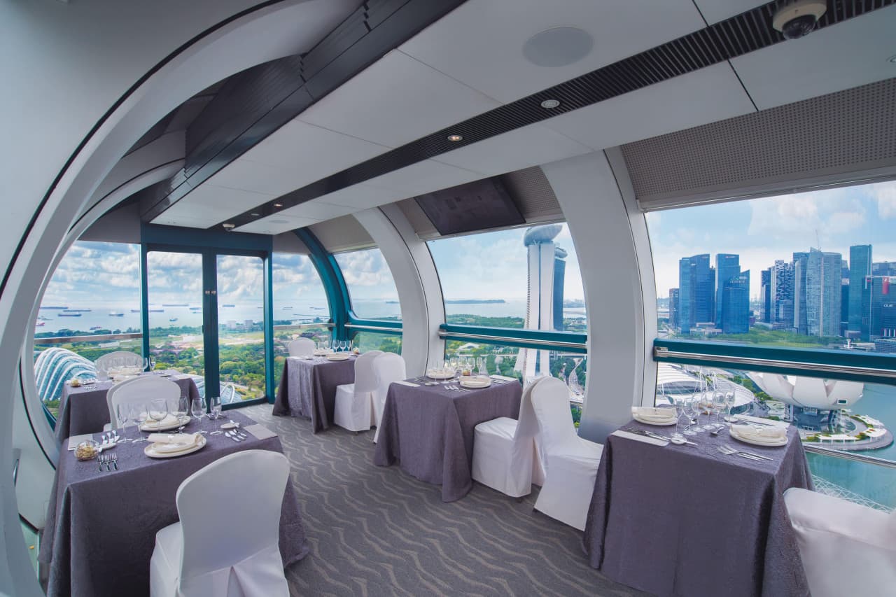 165 Sky Dining by Singapore Flyer
