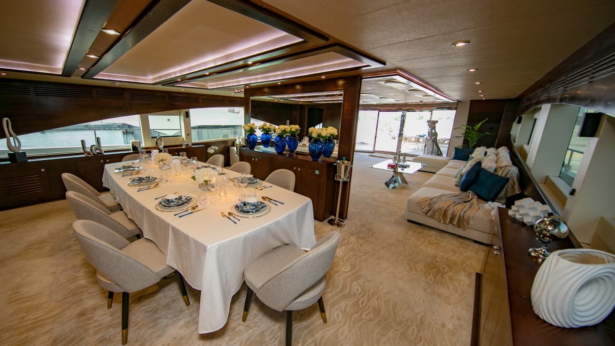 Dubai Marina Luxury Super Yacht Cruise