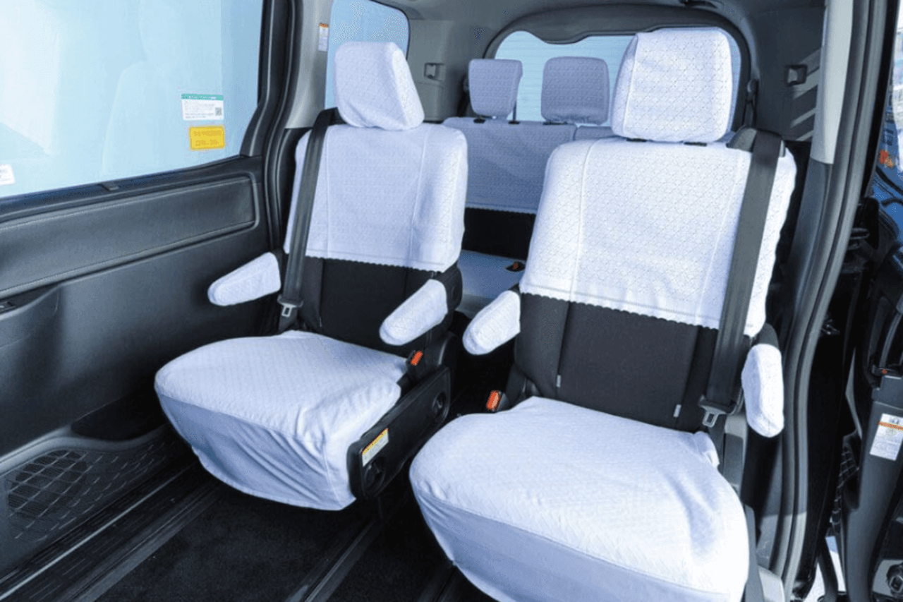 Hokkaido Private Airport Transfers between New Chitose Airport and Sapporo City Centre