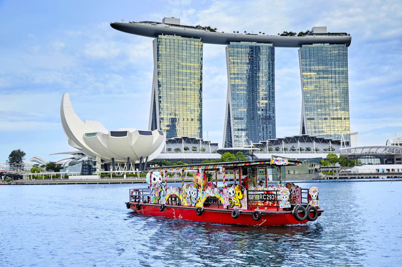 Singapore River Cruise by WaterB Ticket