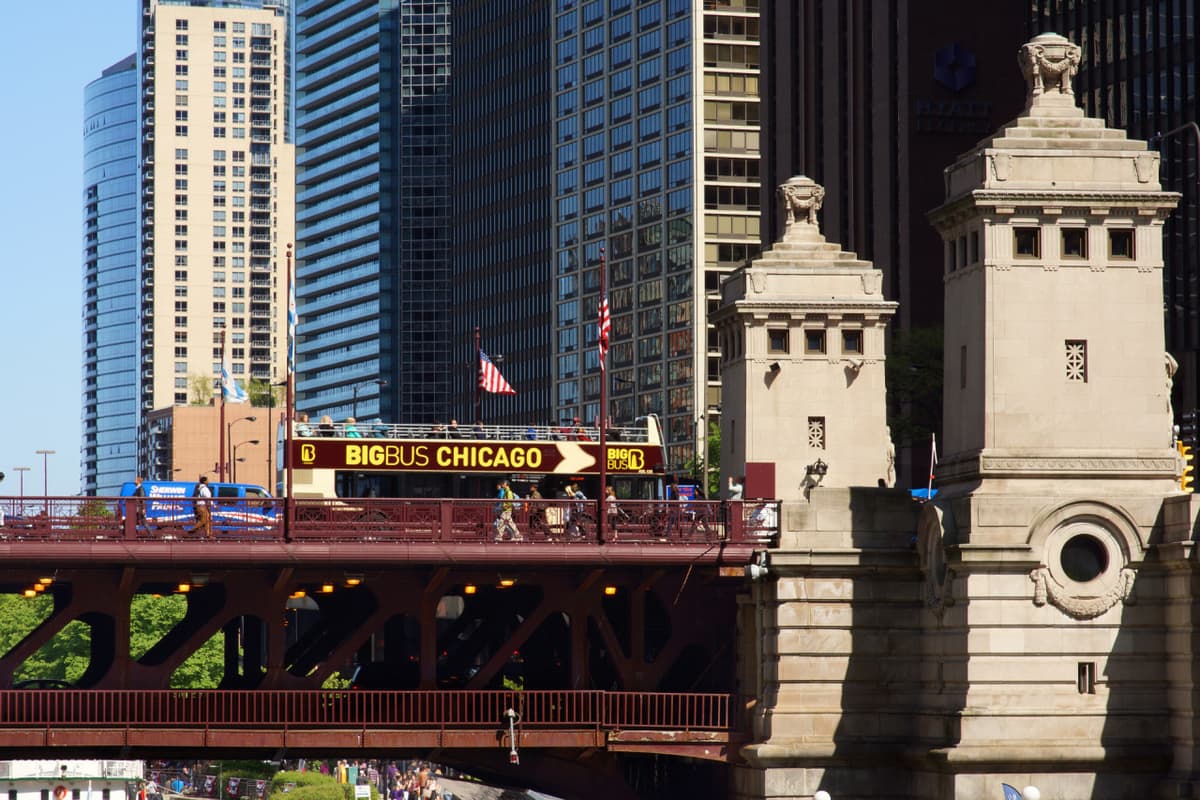 Big Bus Chicago Hop-on Hop-off Bus Tour