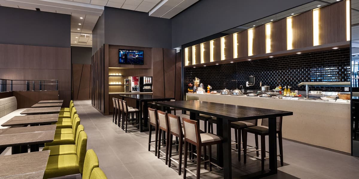 Plaza Premium Lounge - Vancouver International Airport