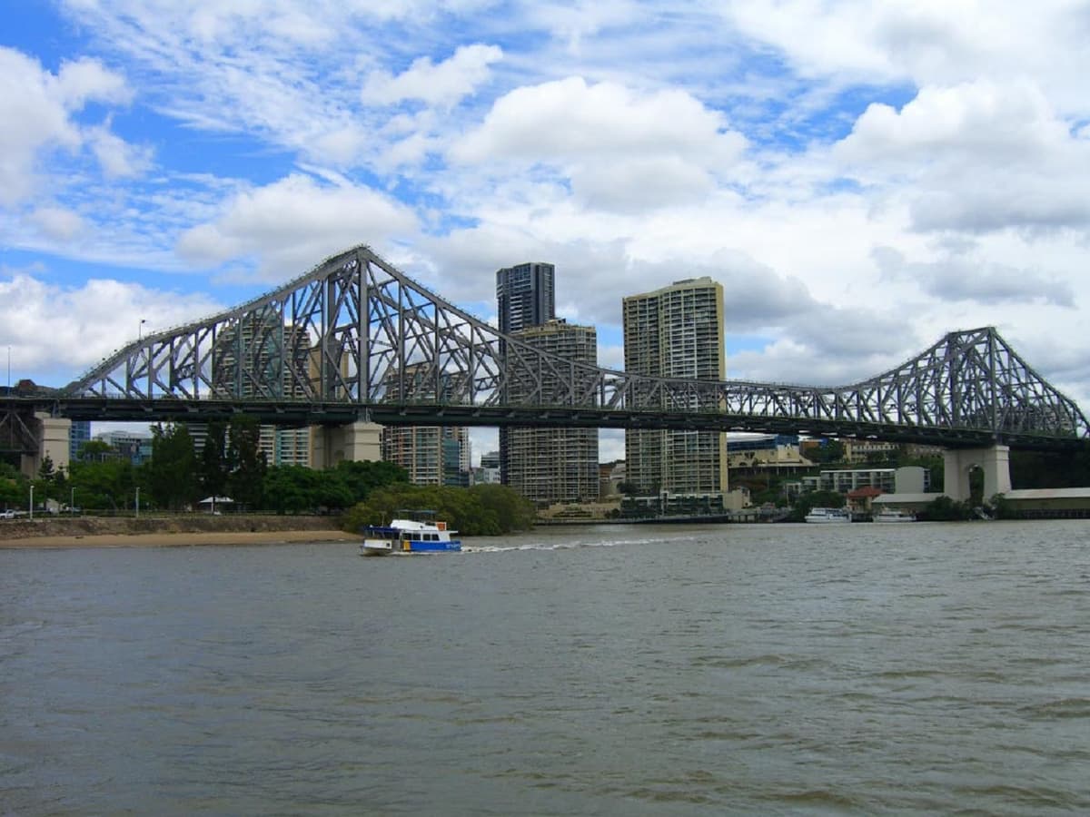 Brisbane City Tour with Brisbane River Cruise