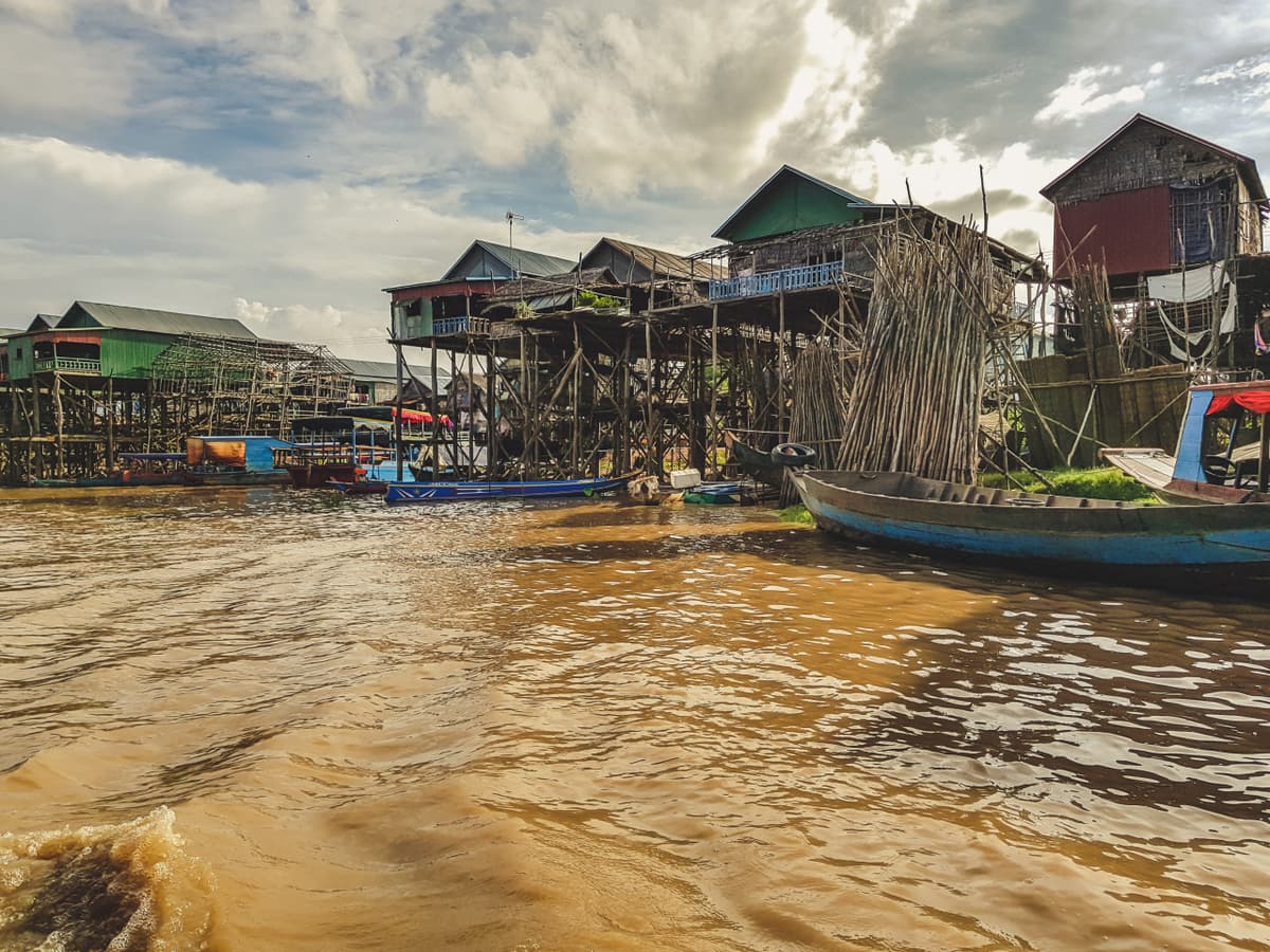 Tonle Sap Lake and Kompong Phluk Floating Village Tour