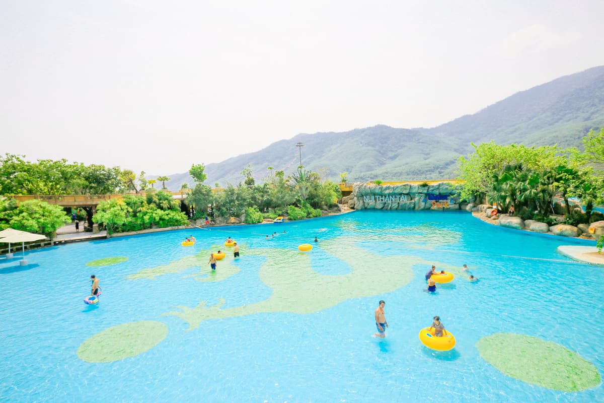 Nui Than Tai Hot Springs Park
