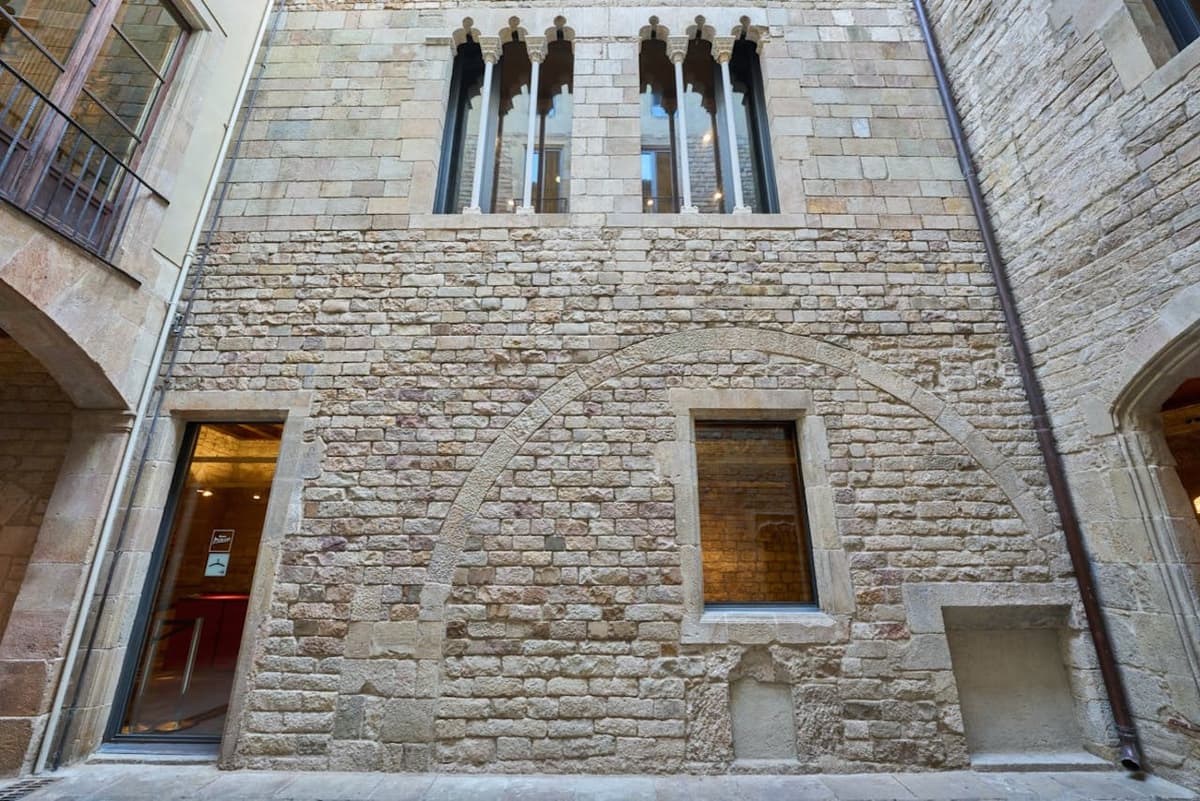 Picasso Museum: Skip The Line Ticket + Guided Tour