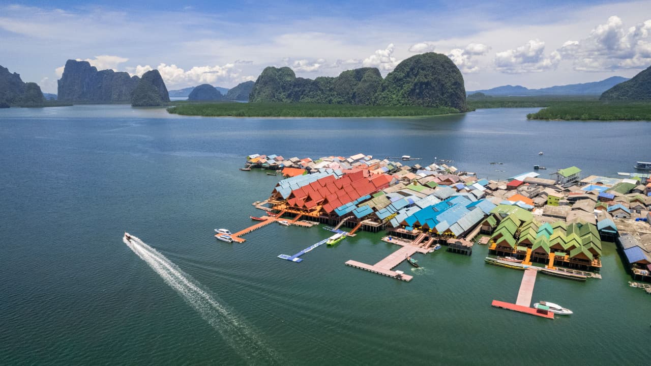 James Bond Island, Phang-Nga Bay, Hong Island, and Khai Island Tour from Phuket