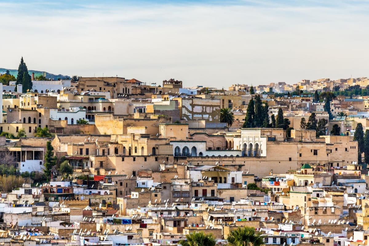 Fez Full-Day Tour from Casablanca: Medina of Fez, Al-Qarawiyyin Mosque, Al-Attarine Medersa