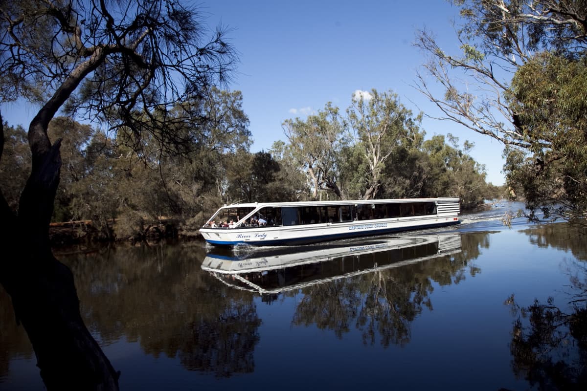 Captain Cook Cruises - Between Perth and Fremantle Scenic Cruise