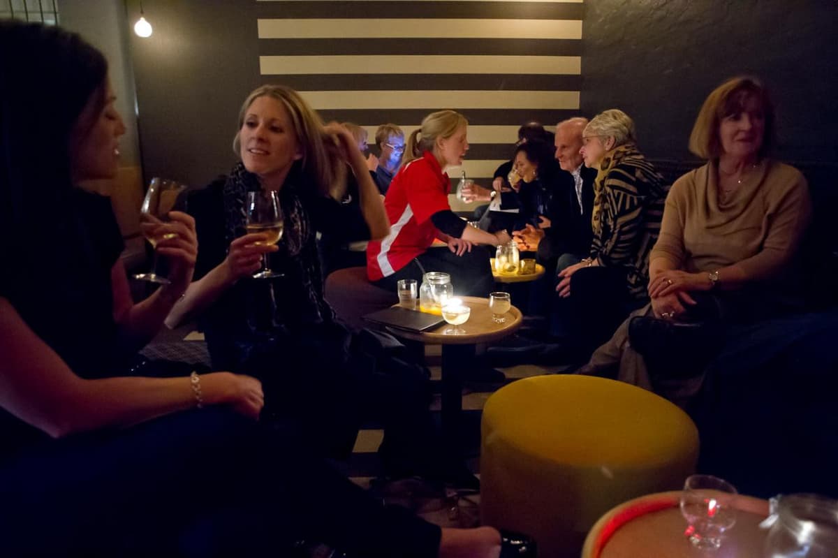 Perth Walking Tour with Pub Crawl