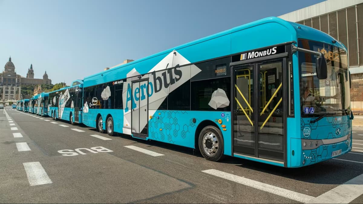 Aerobús Barcelona: Transfer Between Airport & City Center