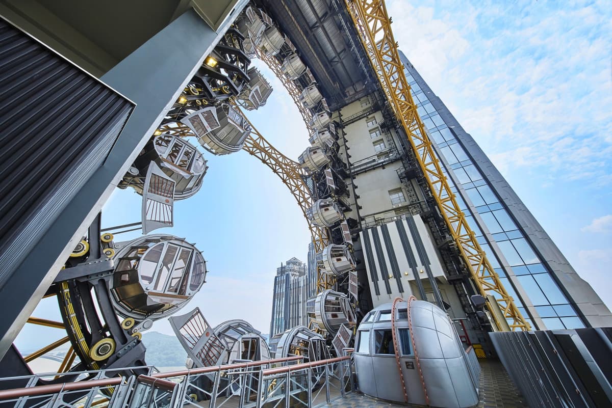 Studio City Macau Golden Reel Ferris Wheel