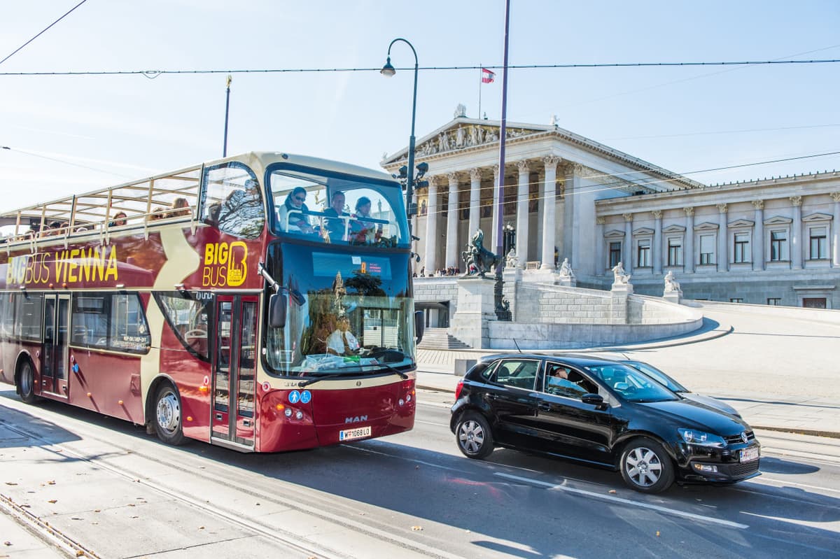 Big Bus Vienna Hop-on Hop-off Bus Tour