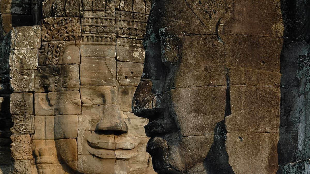 Angkor Temples Sunrise Tour by Tuk-Tuk