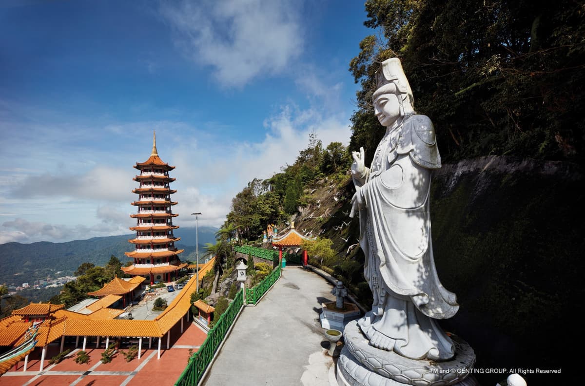 Awana SkyWay Cable Car Tickets (formerly Genting Highlands Premium Outlets Cable Car)