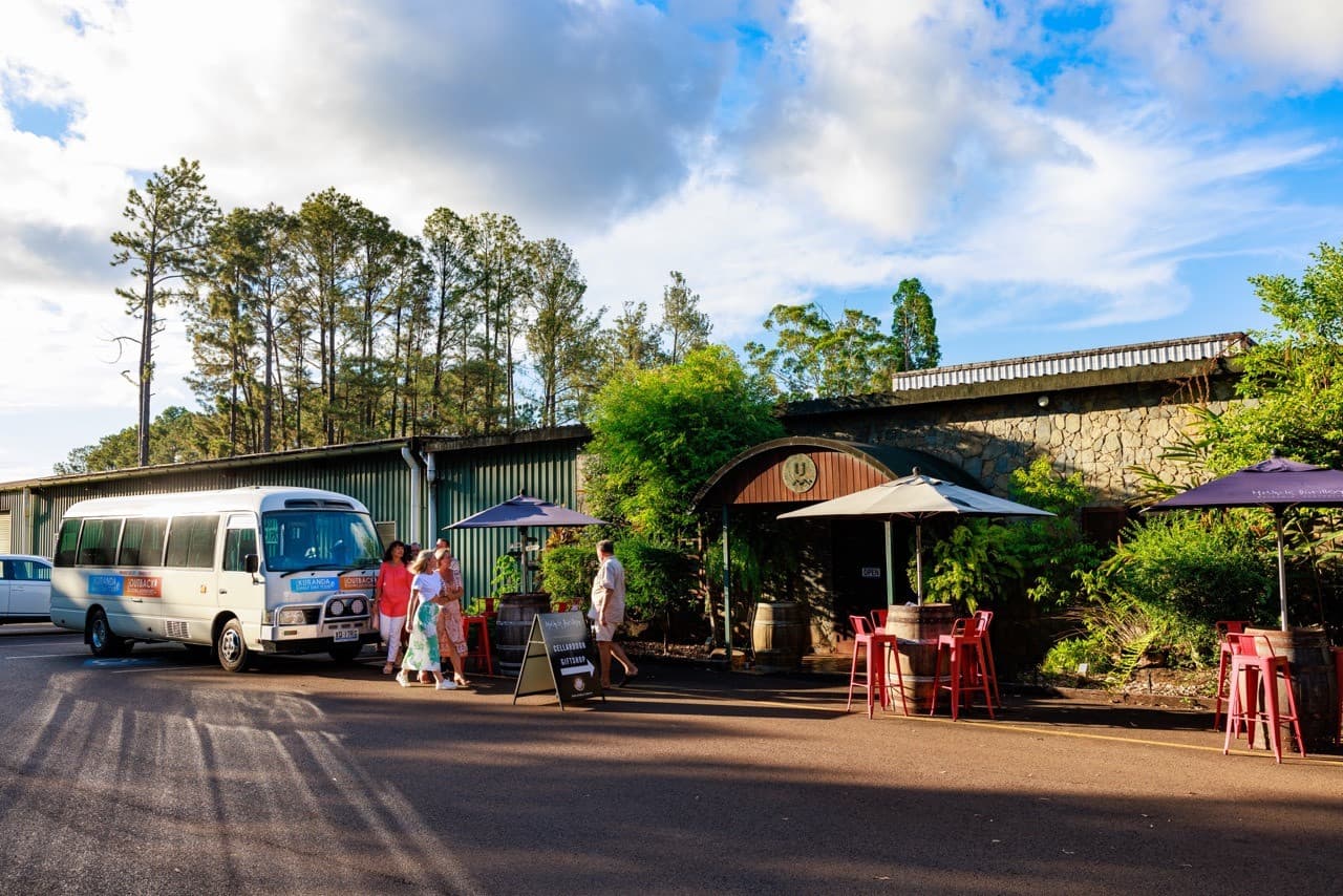 Australian Outback Food and Wine Tasting Tour from Cairns and Northern Beaches