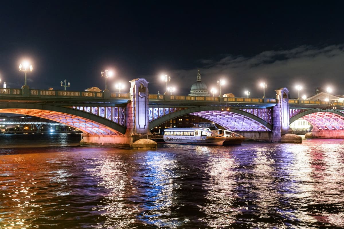 Illuminated River - Thames Uber Boat Night Cruise