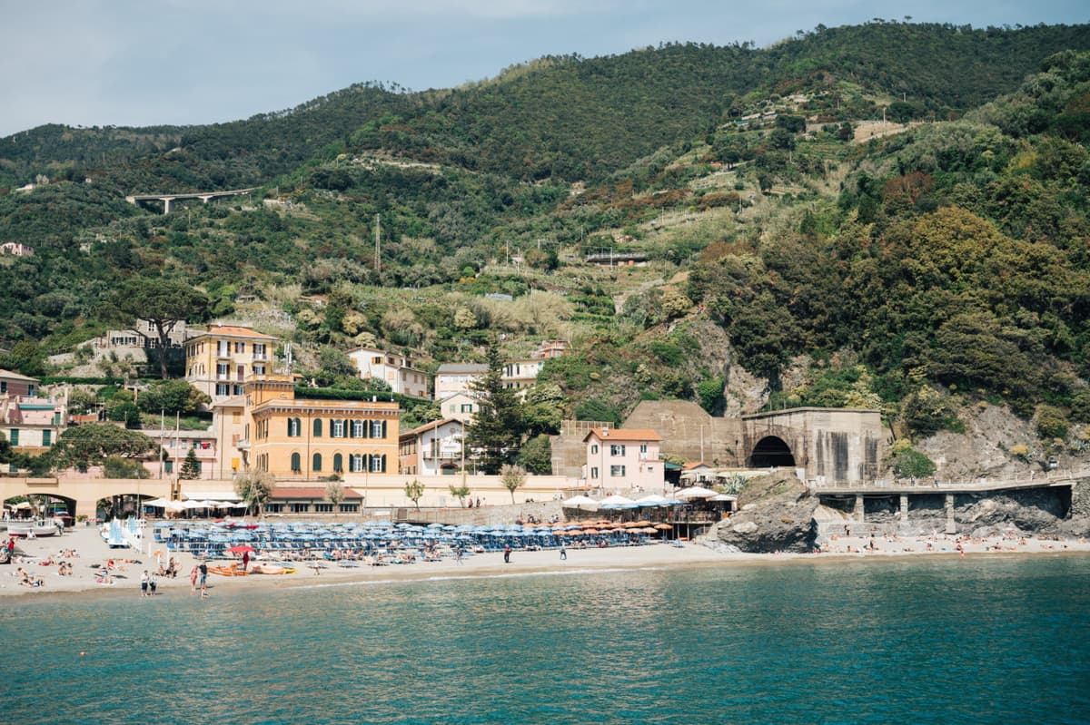 Cinque Terre Tour from Florence: Manarola, Riomaggiore, Vernazza, Monterosso