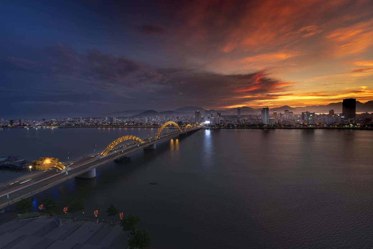 Da Nang City and Hoi An Ancient Town Tour