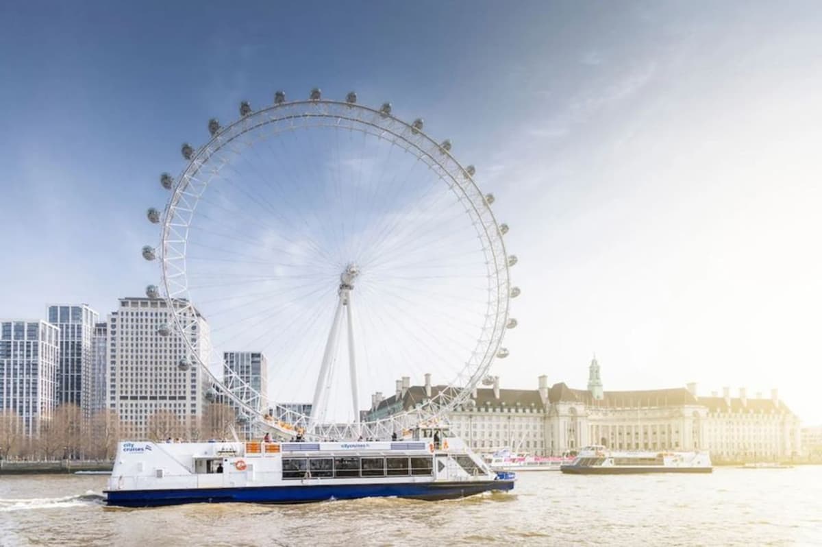 Afternoon Tea Cruise on the River Thames