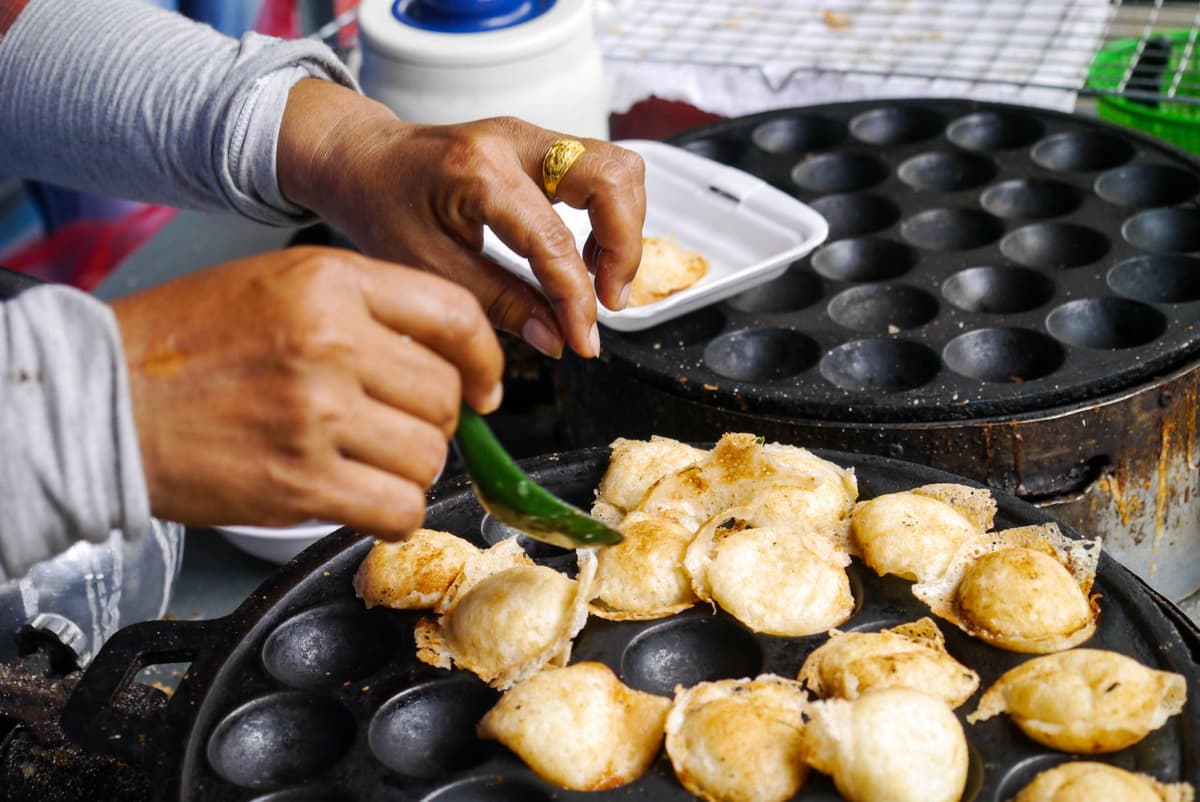 Bangrak Food Tasting and Cultural Tour