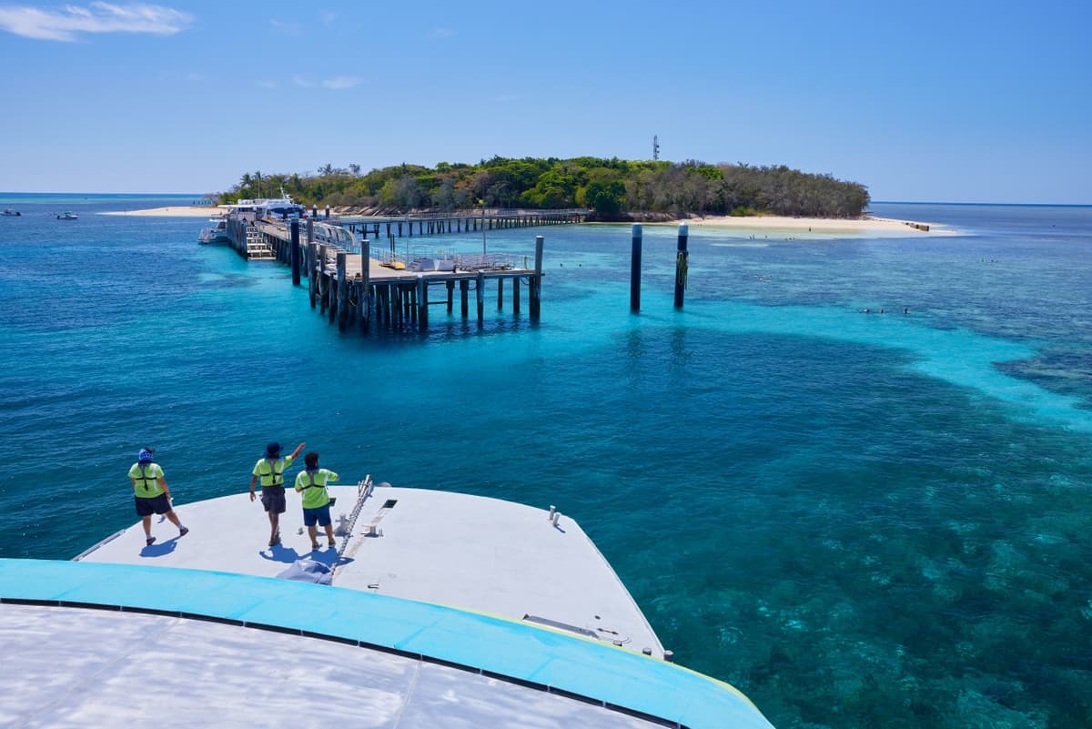 Green Island Great Barrier Reef Half Day Tour from Cairns