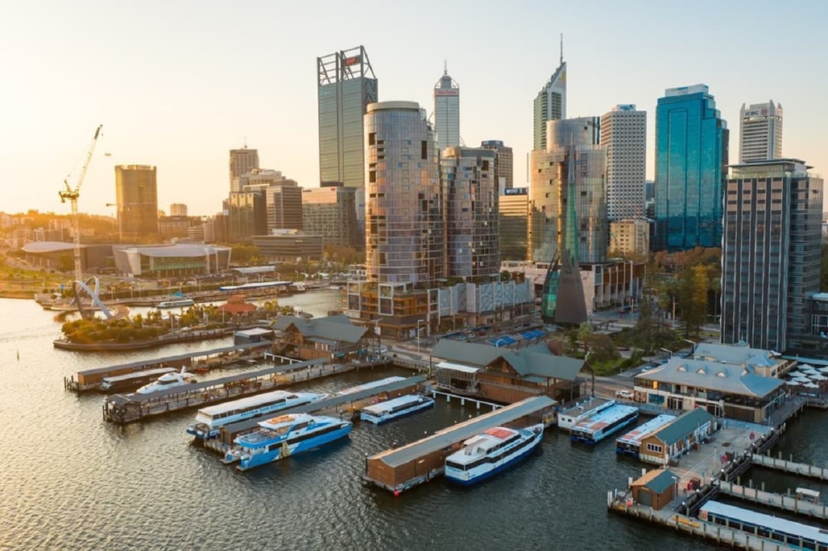 Captain Cook Cruises - Swan River Dinner Cruise