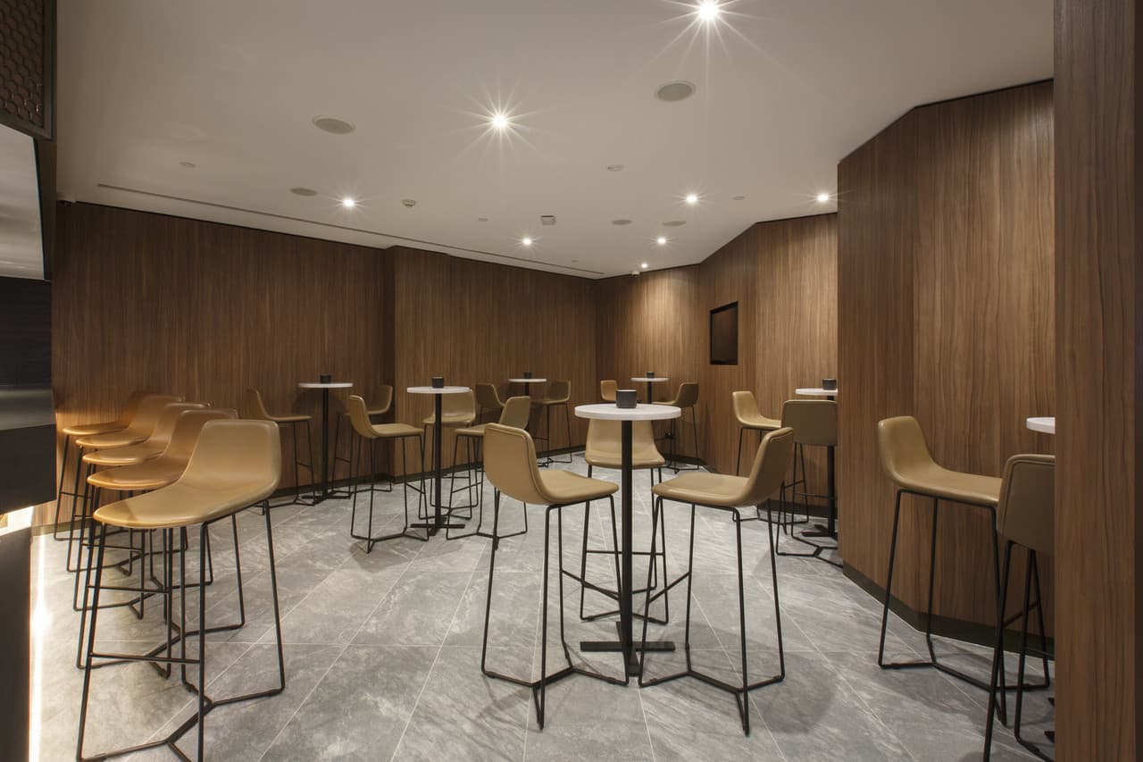 Plaza Premium Lounge - Melbourne Airport Terminal 2