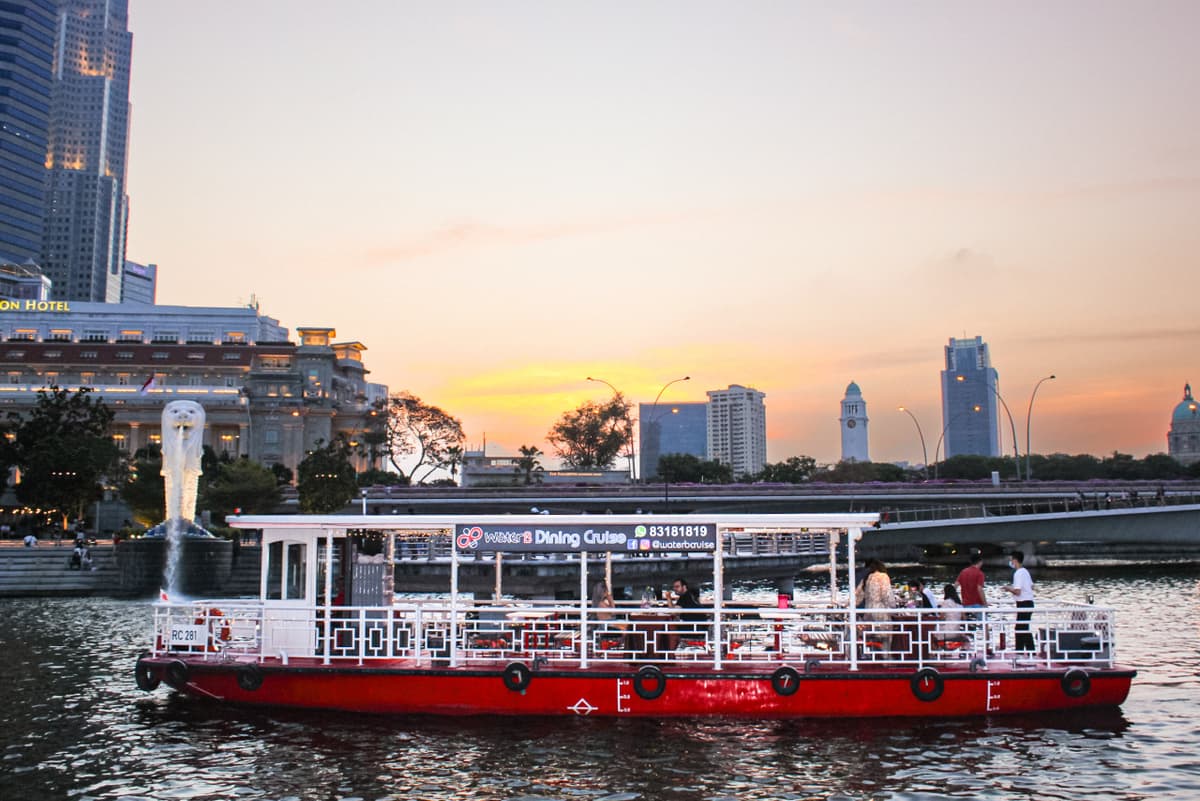 Singapore River Cruise by WaterB Ticket